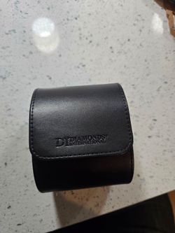 Travel watch box