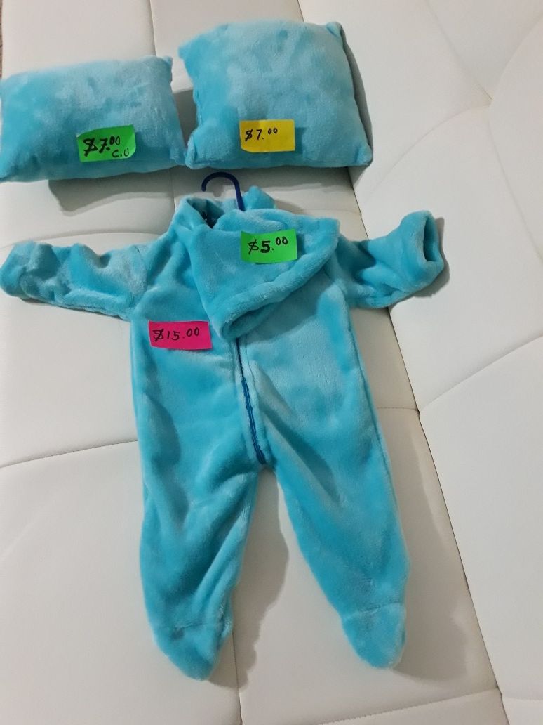 Baby clothe