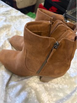 Women’s shoes FREE