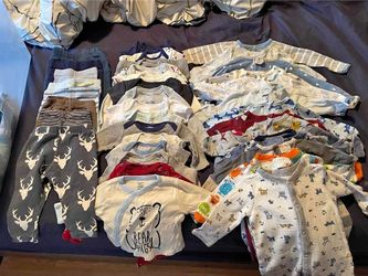 Lot of Boys Clotges size 0-12months. All for 30$