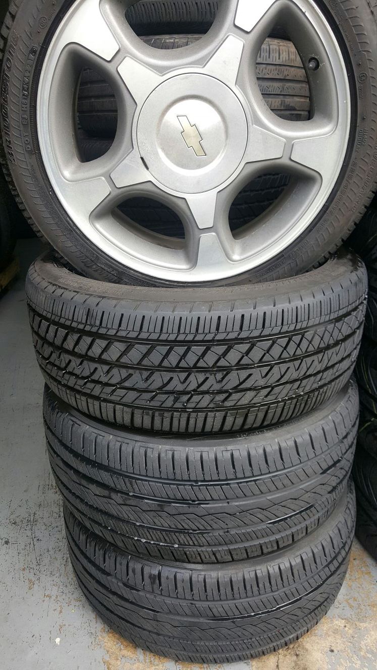 225/45/17