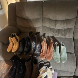Tons Of Women’s Shoes 8 1/2 To 9 1/2 Good Condition Continued…..