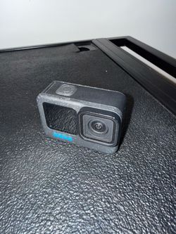 GoPro 12 Black. Batteries with Charger & Remote