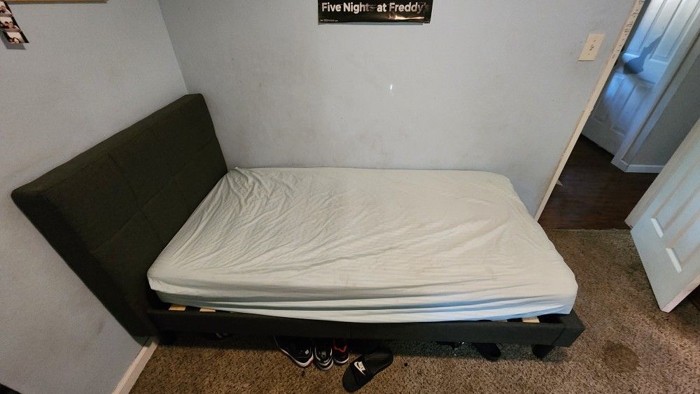 Twin Bed Frame With Matress