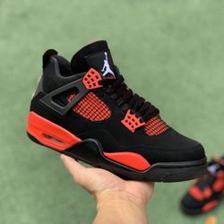 Air Jordan 4 Retro Thunder