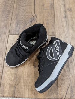 Heelys Skate Sneakers Sz 13