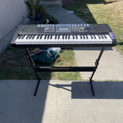 Electric Keyboard With Stand 