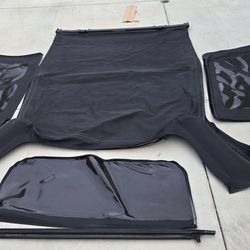Jeep JK 2 Softops 2-Door (Used w/ Frame + Boxed Roof)