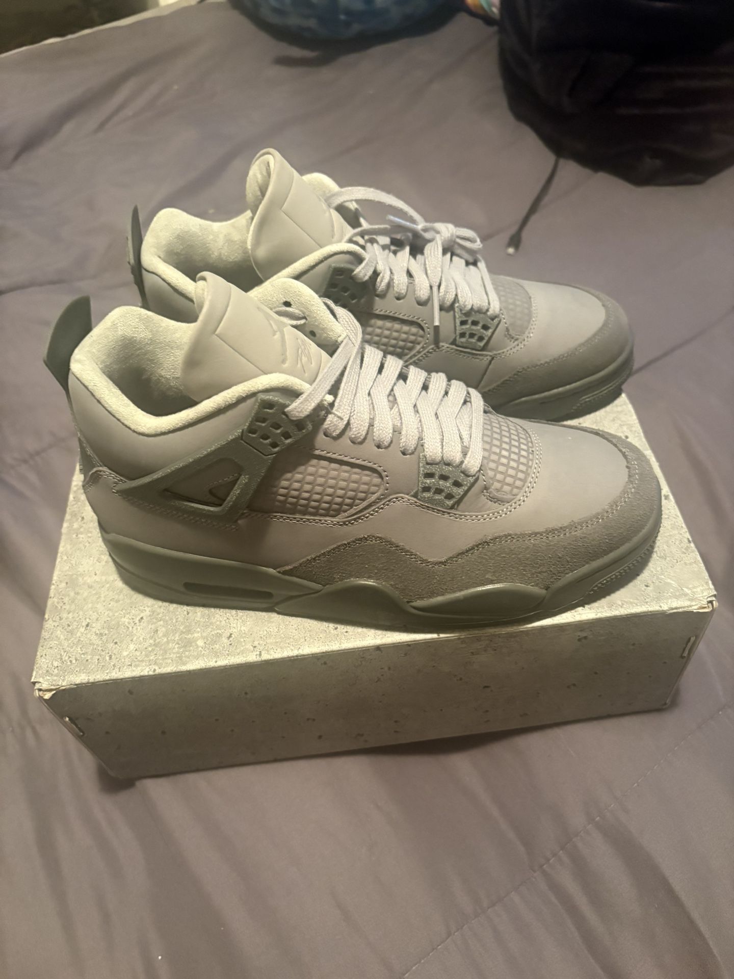 Jordan 4 Retro Se Grey Cements