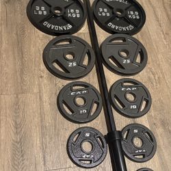 NEW Olympic Equipment: 6 ft Black Barbell With Weight Plates: 45s to 2.5s Total: 283 lbs