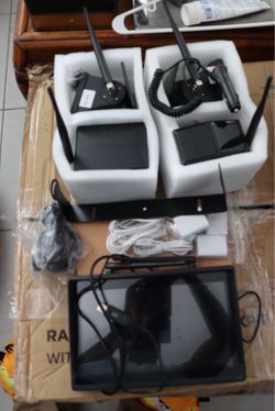 Brand new 10.1 inch solar magnetic backup camera system