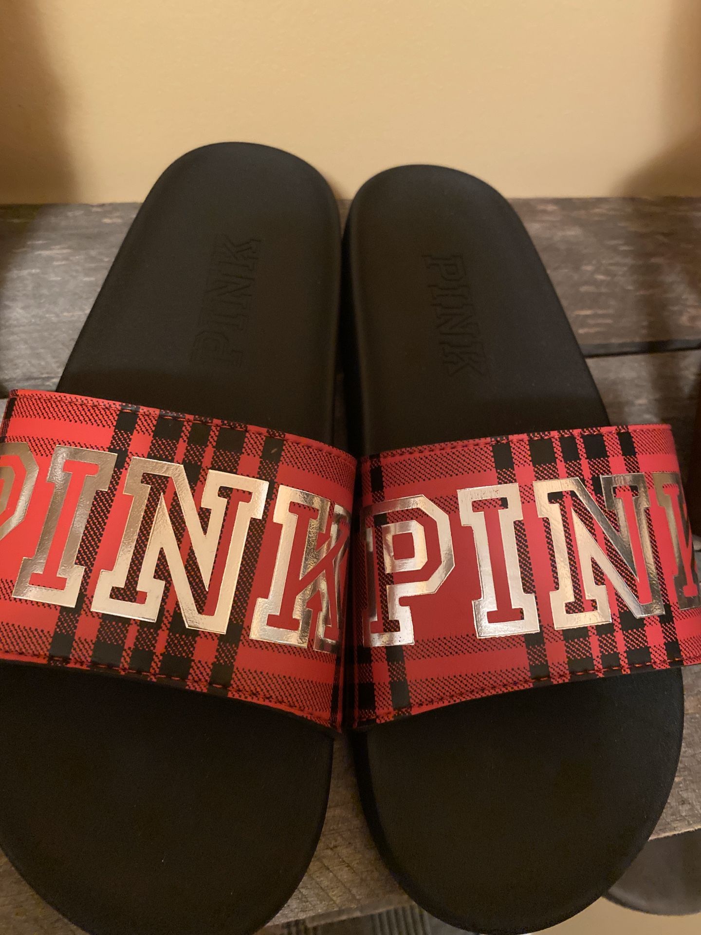 VS PINK slides—New—size Large—Price is firm