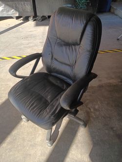 Black leather office chair (for sale)