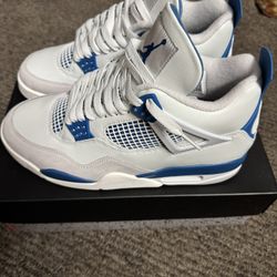 Jordan 4 Military Blue