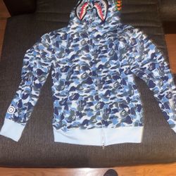 Bape Hoodie 200