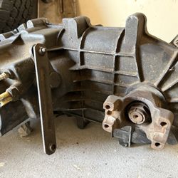 Borg Warner 87 Bronco Transfer Case