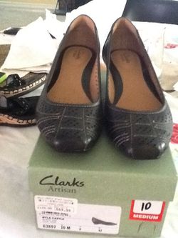 Møntvask Rundt om sang Clarks Shoes size 10 medium for Sale in Pomona, CA - OfferUp