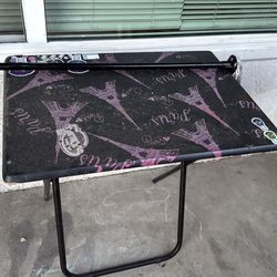 Shelf and Table for free