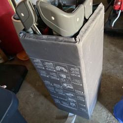 Graco Playpen With Changer 