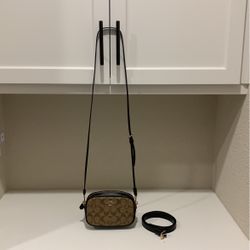 Coach Crossbody 