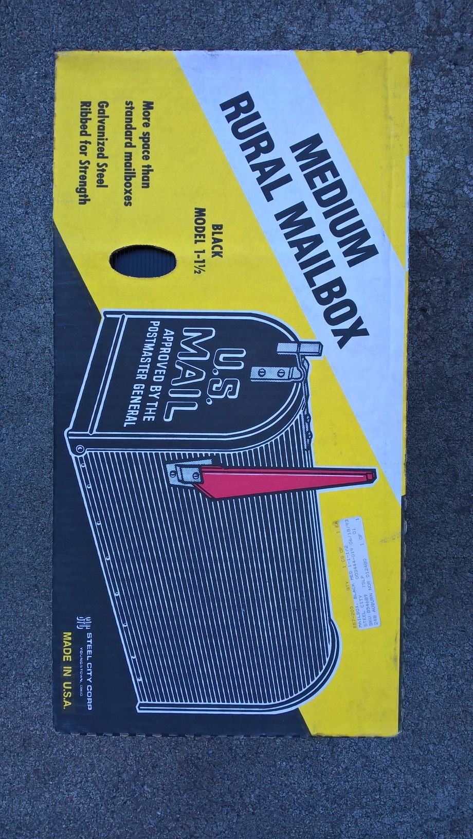 New Steel City Corp Medium Rural Mailbox. Black.