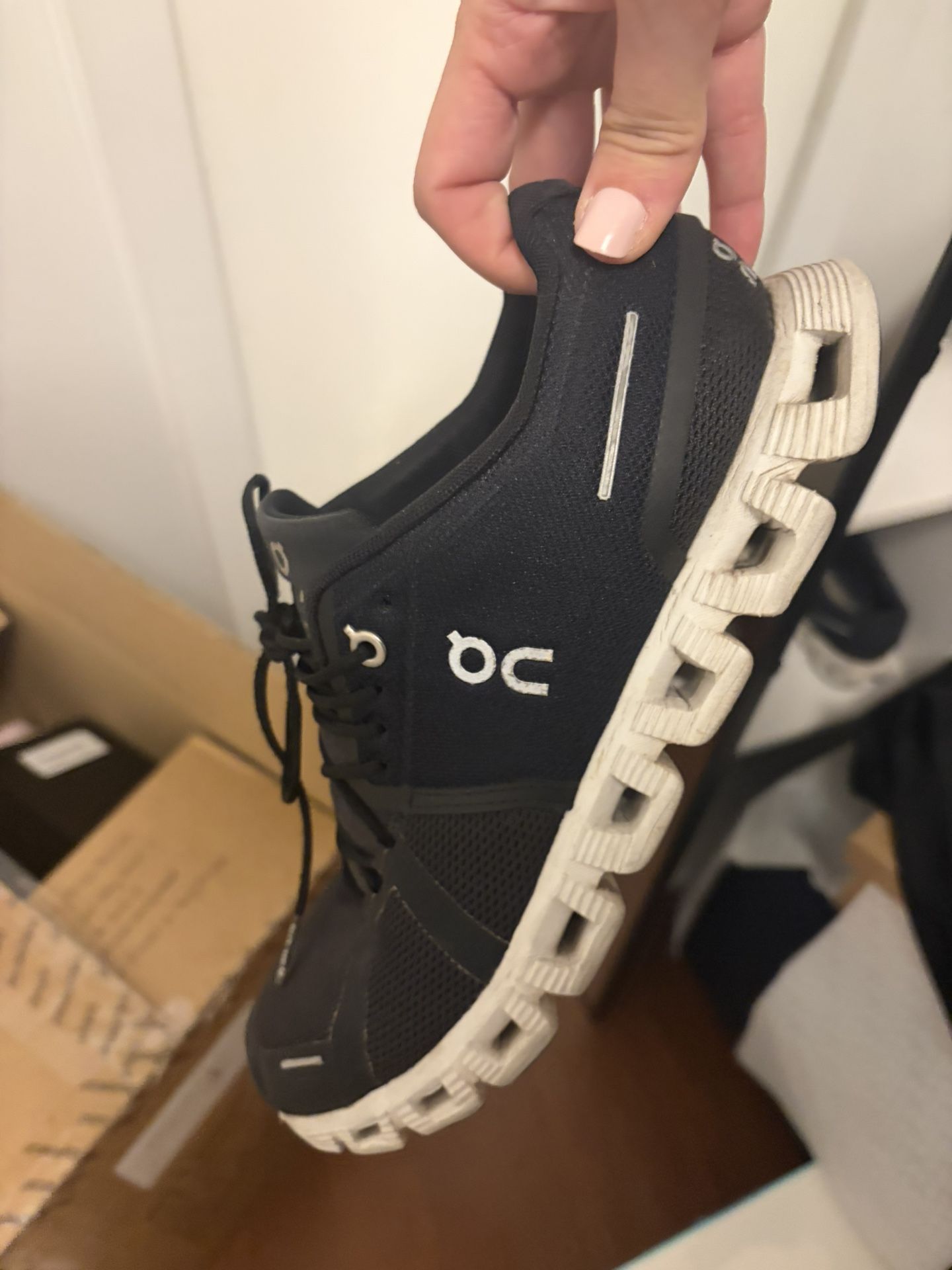 Cloud 5 Running Sneakers Moving Sale