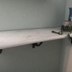 Solid Wood Shelf with Mounting 