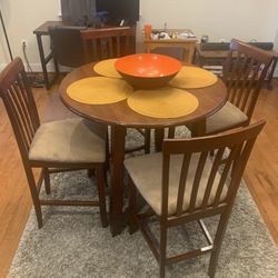Kitchen Table & Chairs For Sale