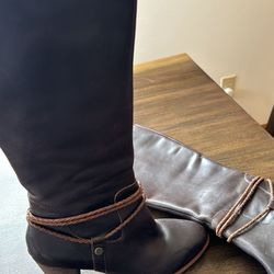 Women’s Ugg Knee High Boots 