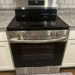 Frigidaire Electric Stove/ Cooktop 