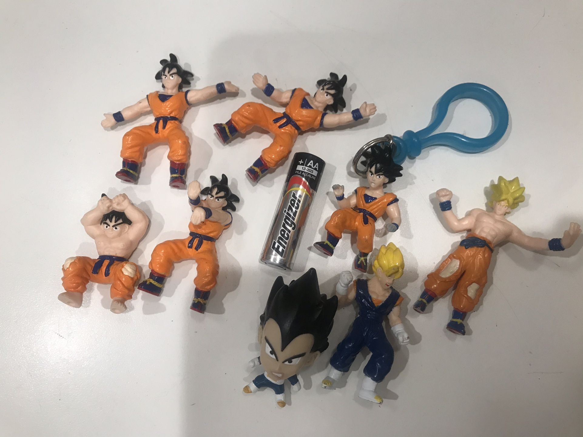 8 PC DRAGON BALL Z Miniature Set