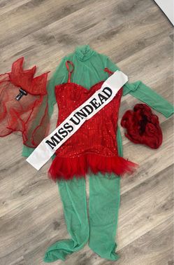 Miss Undead Halloween Costume