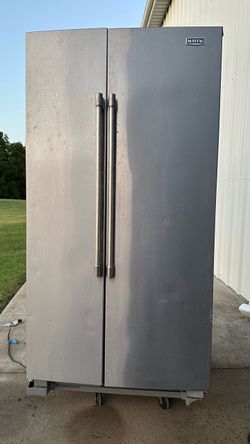 Maytag 36" Side-by-Side Refrigerator (25 cu. ft.) – Stainless Steel