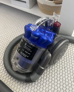 Dyson Vac