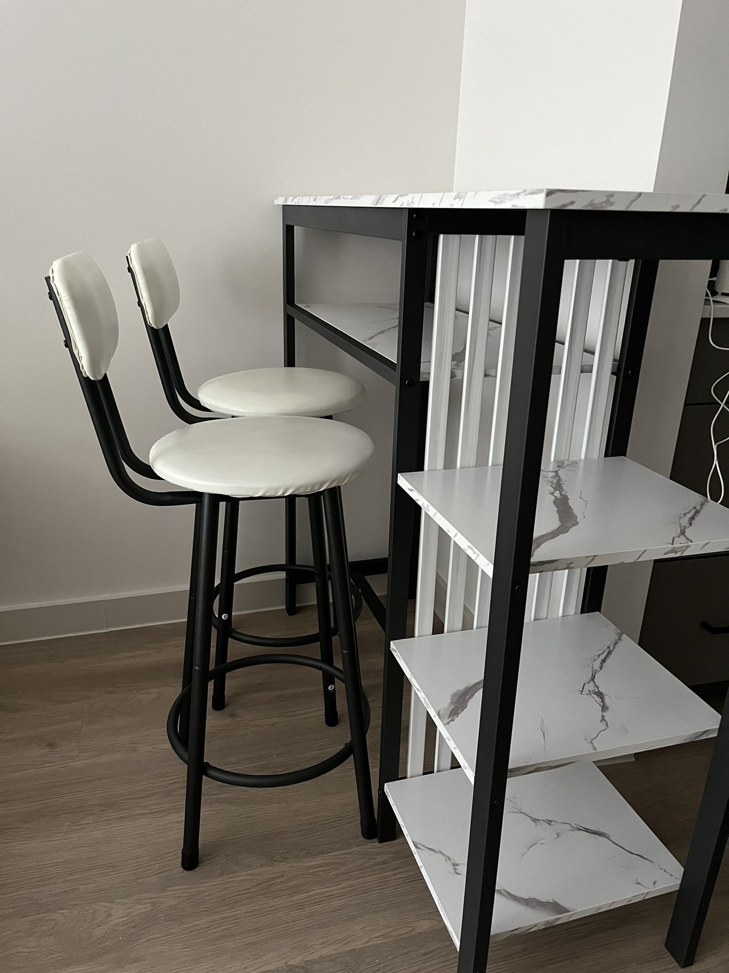 Bar Table With Stools