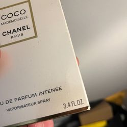 Chanel Coco Mademoiselle Perfume
