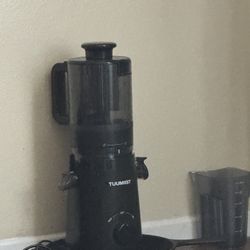 Juicer! Great Shape, Only Used Once