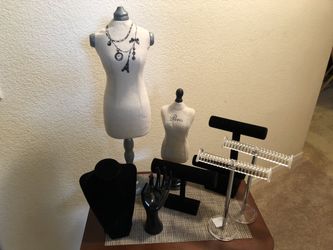 Lot of jewelry stands