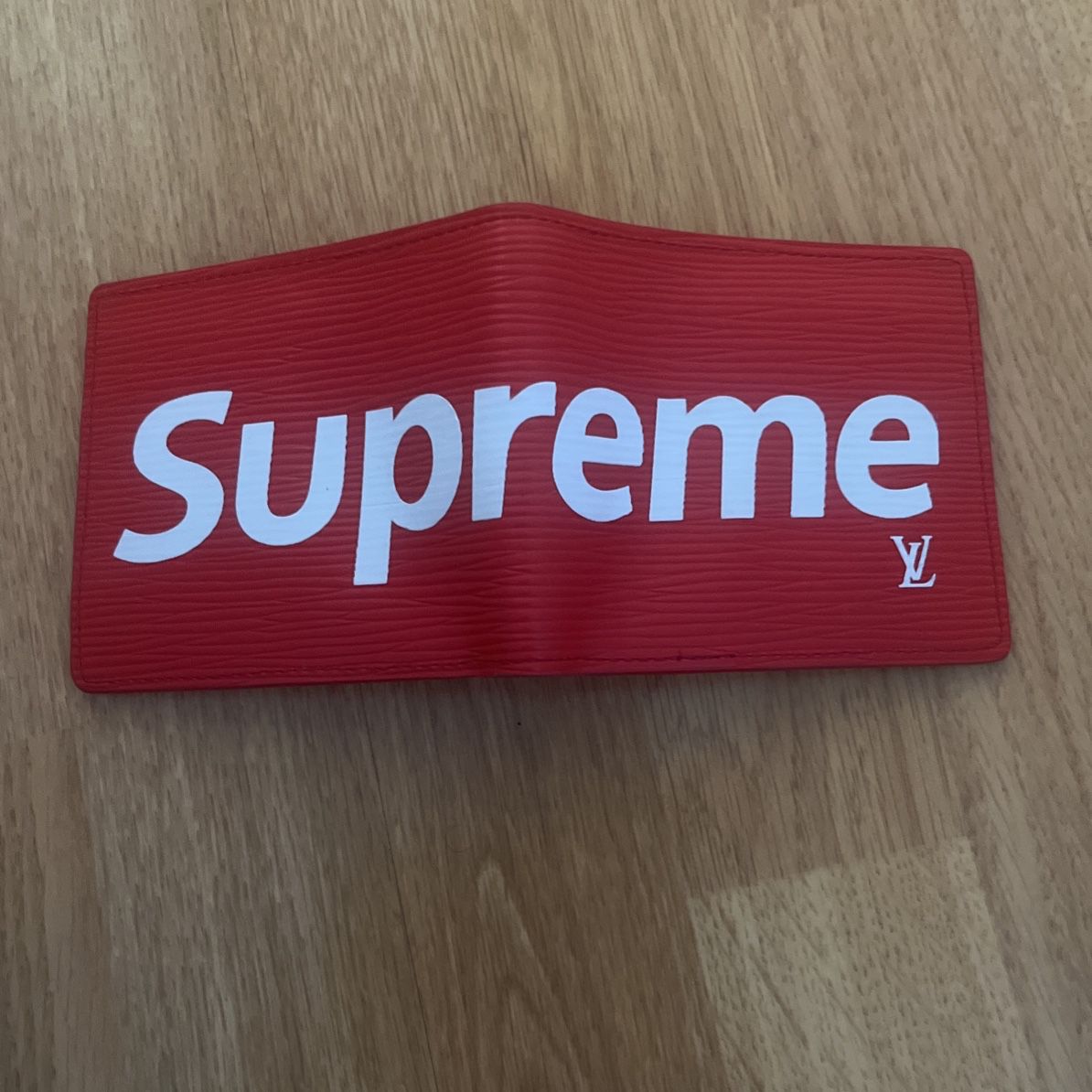 Supreme LV wallet for Sale in Ontario, CA - OfferUp