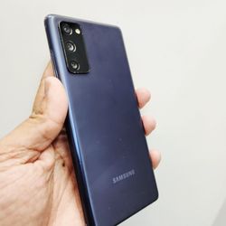 Samsung S20 FE 