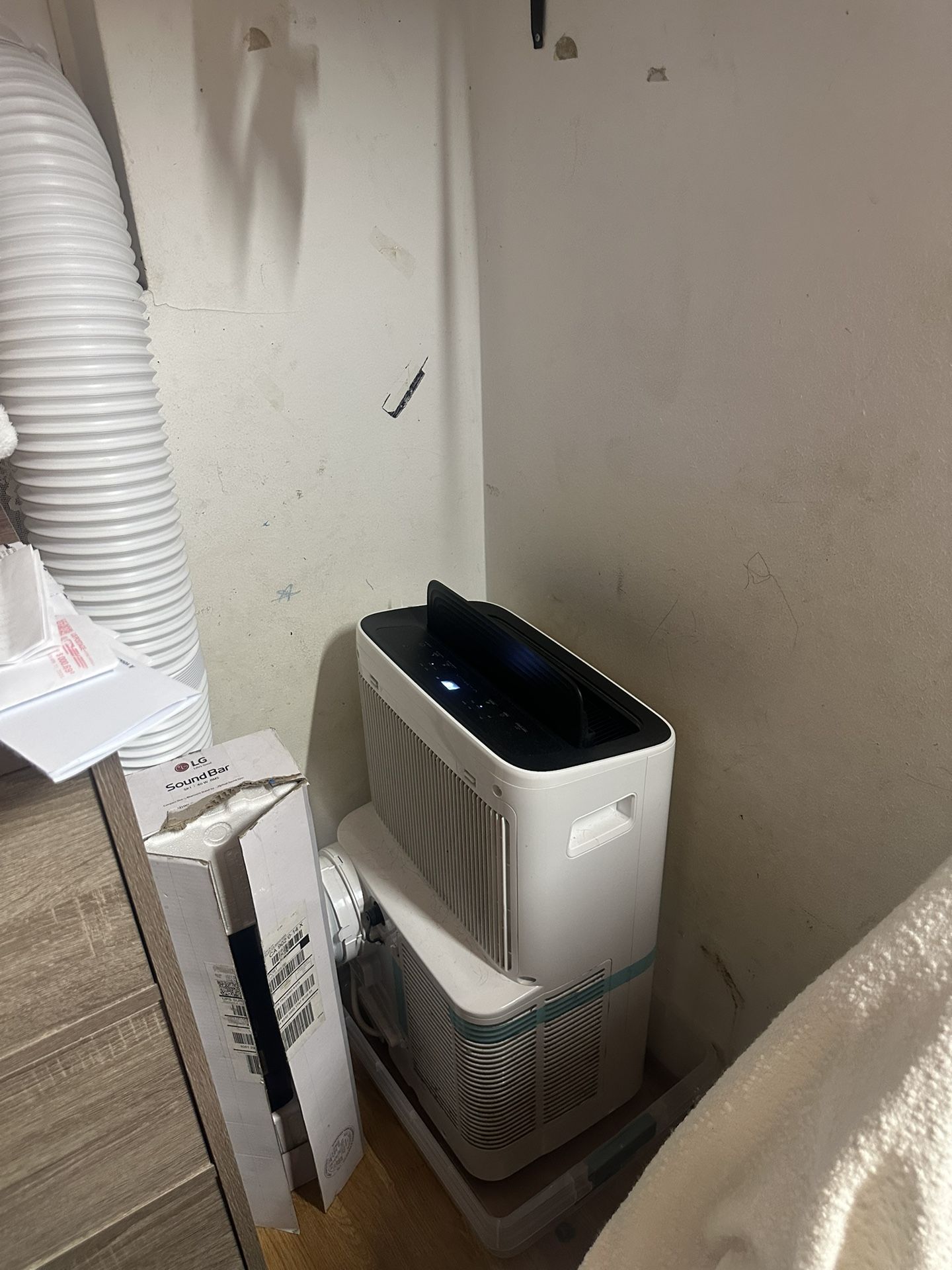 Air Conditioner