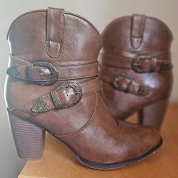 Cowgirl Boots Roper Women’s 6.5 Brown Heeled Western Buckle Detail Size 9