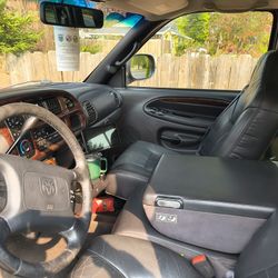 2000 Dodge Ram 1500