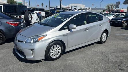 2013 Toyota Prius Plug-in Hybrid