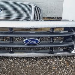 Ford Super-Duty Grille