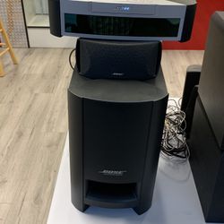 Bose 3-2-1 Media Center w/3pc Speaker Set $165