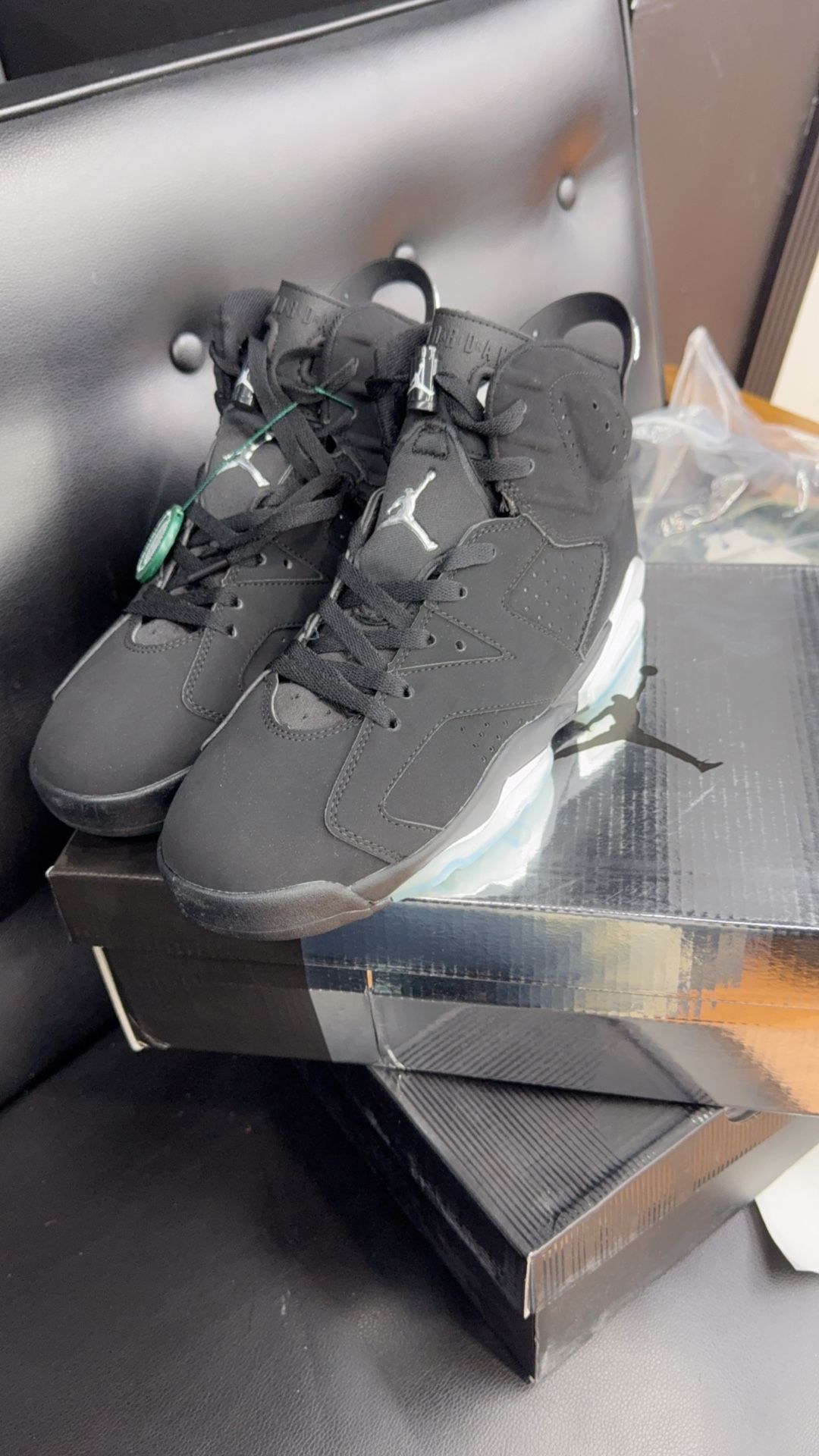 Jordan 6 Crome