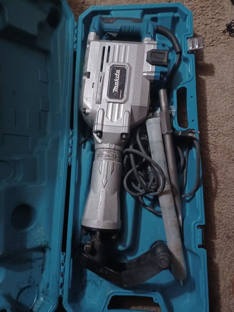 Makita Demolition Hammer