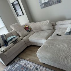 4 Sectional Couch