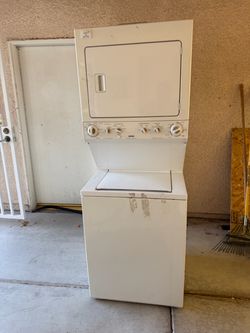 Kenmore stacked Washer/Dryer (gas)